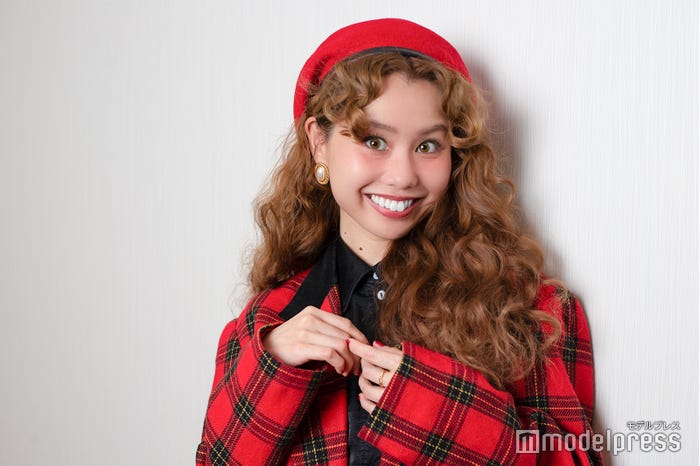 peco(C)モデルプレス