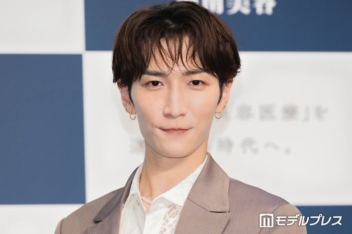 Snow Man渡辺翔太、美容医療を公表する理由「ガンガン発信していきたい」“しょっぴー肌”作る施術ベスト3も明かす