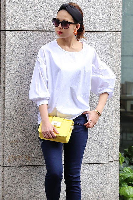 ドルマンスリーブコットンブラウス「coca」2,690円（税込）