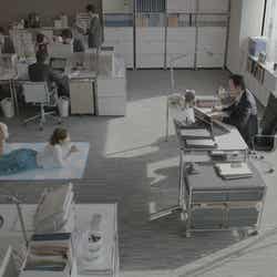 ロッテアイスの新CM「オフィス」編