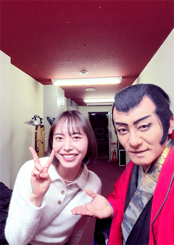 片岡愛之助が"本物ルパン"栗田貫一の観劇に感謝、井桁弘恵との2ショットも公開