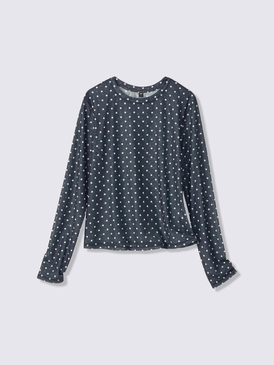 黒地に白いドット柄の長袖シアーTシャツ 黒地に白いドット柄の長袖シアーTシャツ