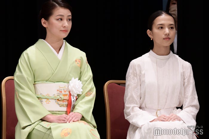 尾野真千子、清原果耶 (C)モデルプレス