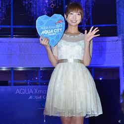 「AQUA Xmas 2013～AQUA Marine Magic～」点灯式に出席した篠田麻里子