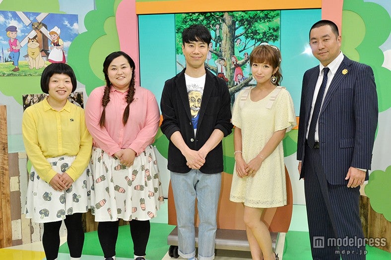 （左から）おかずクラブ・オカリナ、おかずクラブ・ゆいP、藤井隆、辻希美、レイザーラモンRG