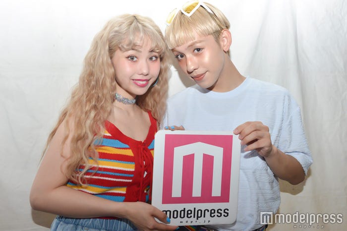 ぺこ&りゅうちぇる(C)モデルプレス