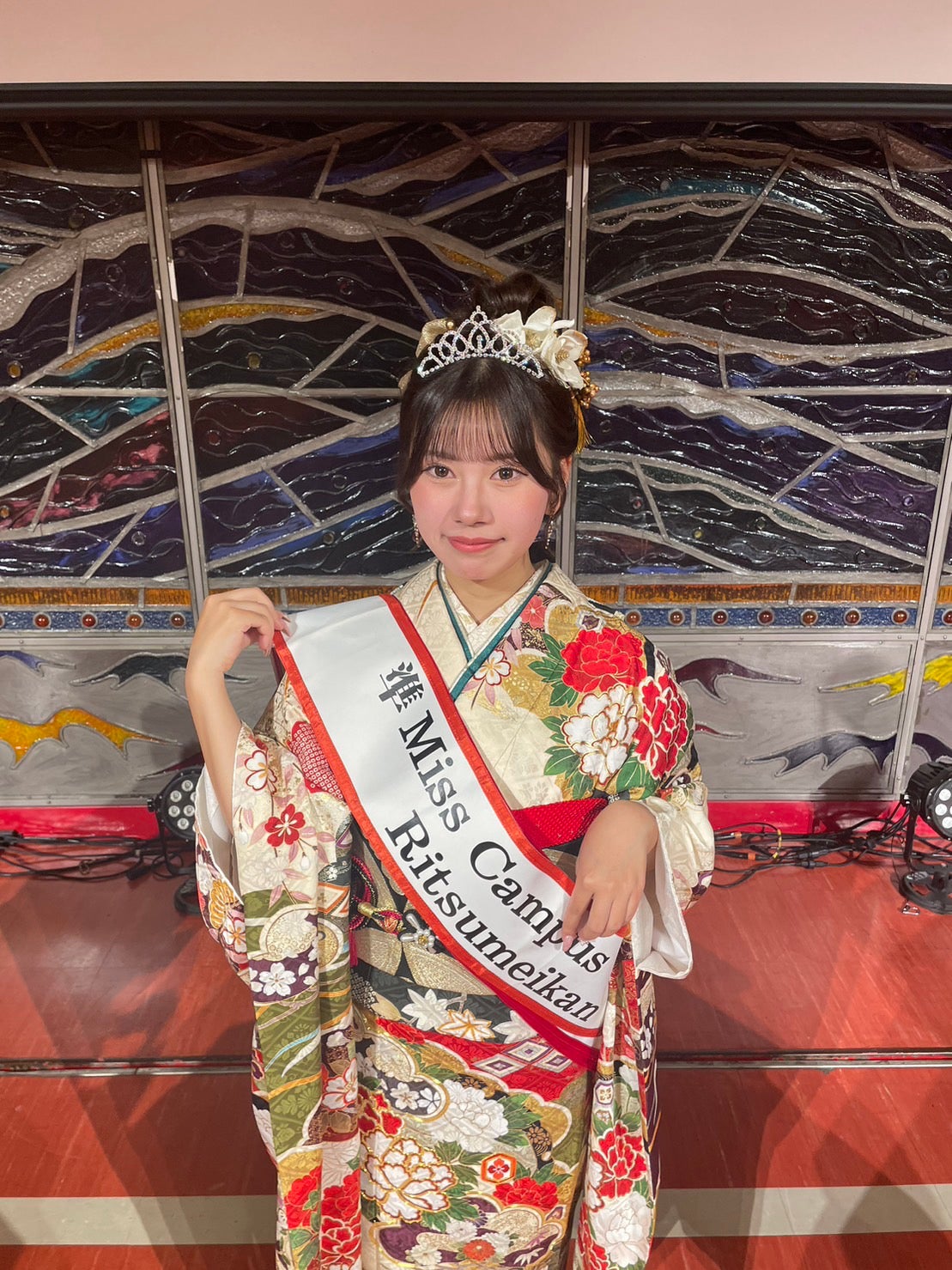 「ミスキャンパス立命館2023」準グランプリの和田明果さん（提供写真）