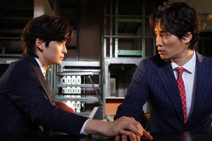 高橋文哉、鈴木伸之(C)日本テレビ