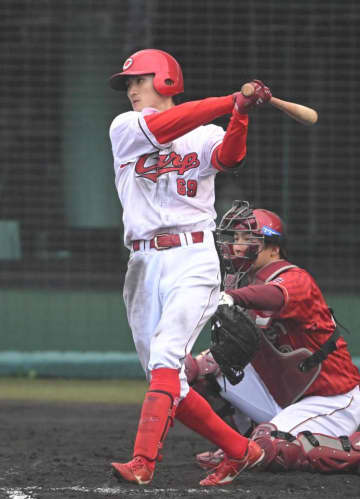 広島・辰見鴻之介が3安打1盗塁とアピール成功「初の古巣を相手に『試合前も挨拶できたので、すごく今日はいい一日でした』」