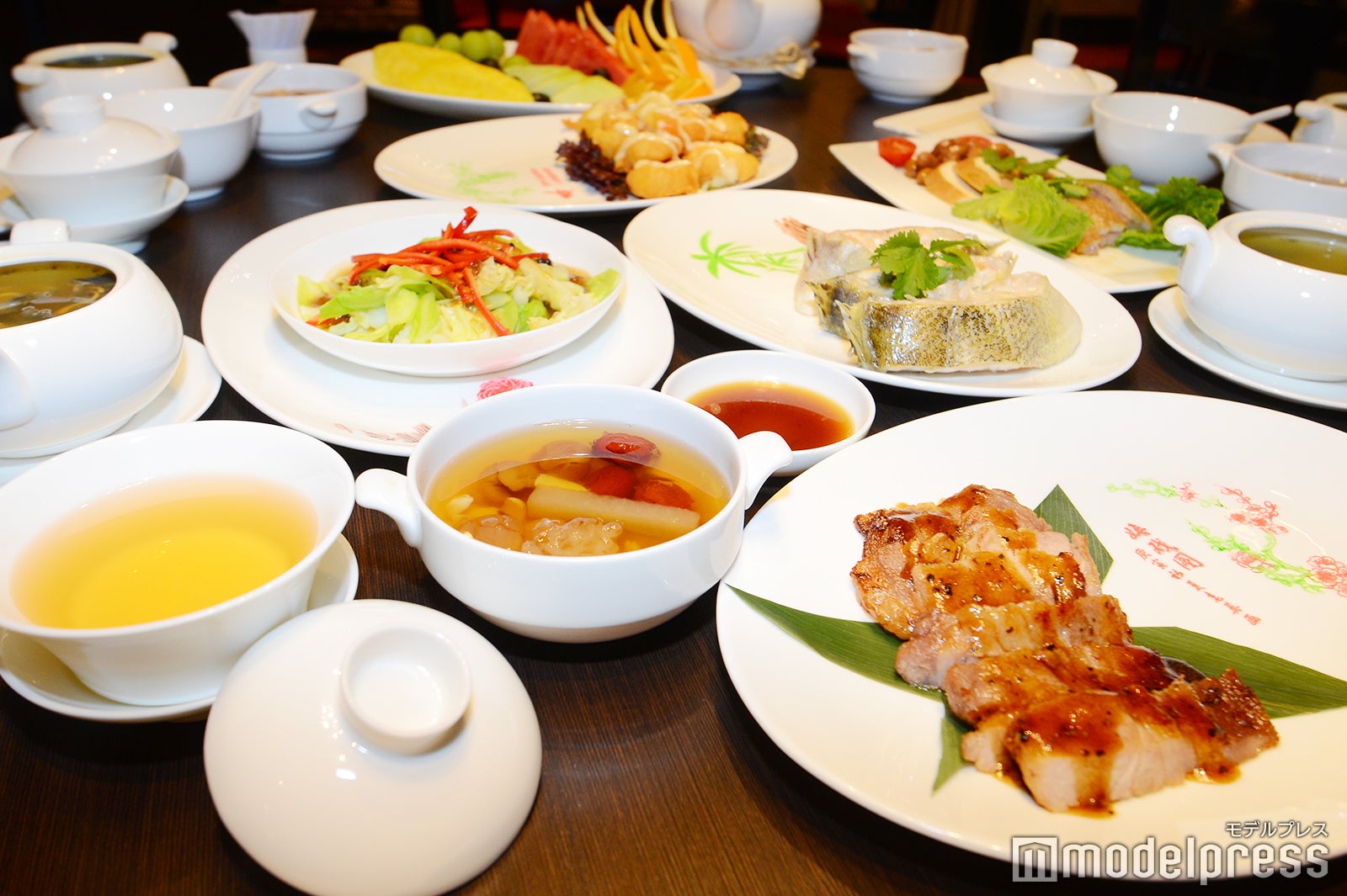 ドリームダイニングルーム（メインダイニング／無料）（C）モデルプレス