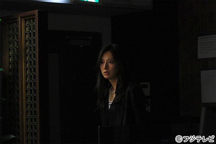 北川景子/ドラマ「探偵の探偵」より(画像提供:フジテレビ)