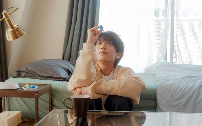 小西詠斗「タカラのびいどろ」第9話より(C)鈴丸みんた/新書館 (C)「タカラのびいどろ」製作委員会