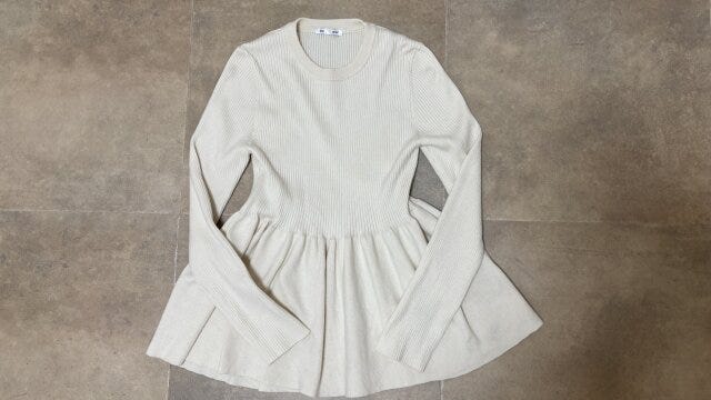 GUペプラムニットプルオーバー　NATURAL