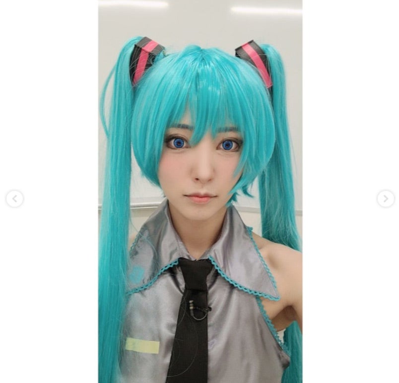 夏菜、初音ミクを完全再現 コスプレ披露に「こんなに似合う人いない」「スタイル良い」と絶賛の声