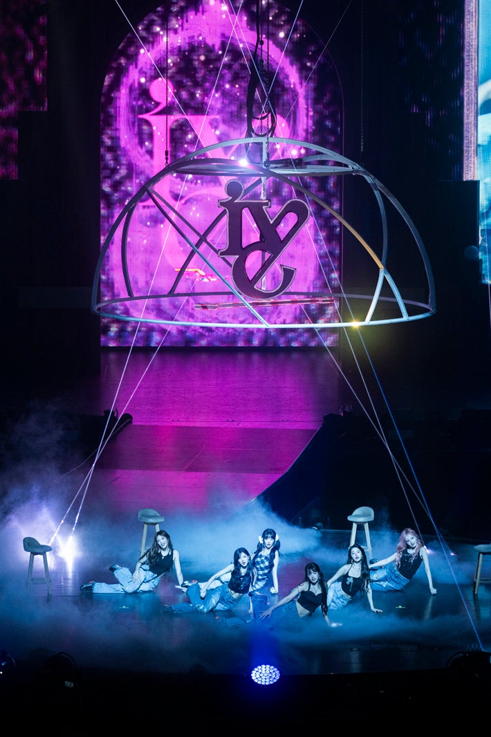 IVE／撮影：田中聖太郎写真事務所