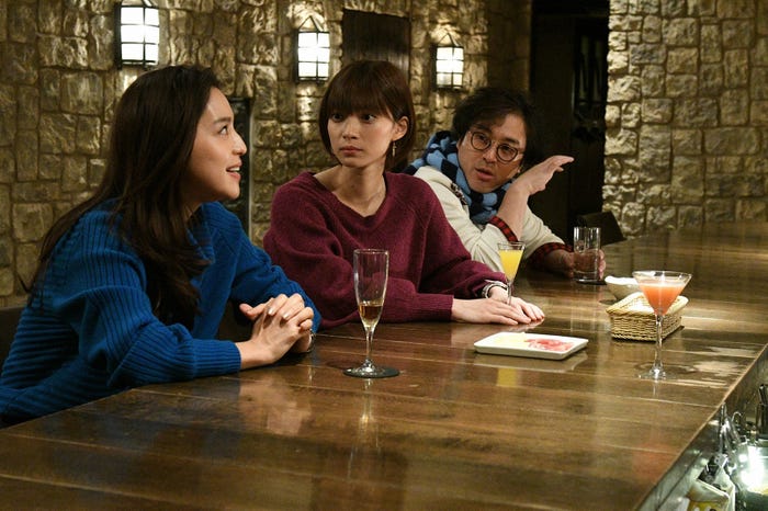 中村アン、田中真琴、ムロツヨシ/「きみが心に棲みついた」第6話より(C)TBS