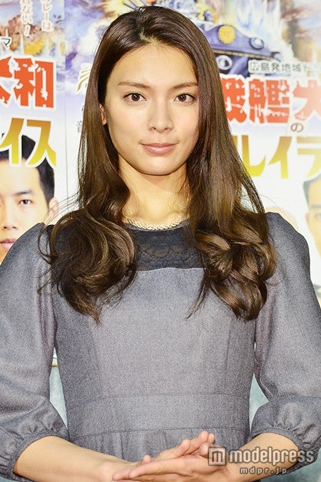 秋元才加、女優業の手応えは？共演・三浦貴大からの絶賛に恐縮