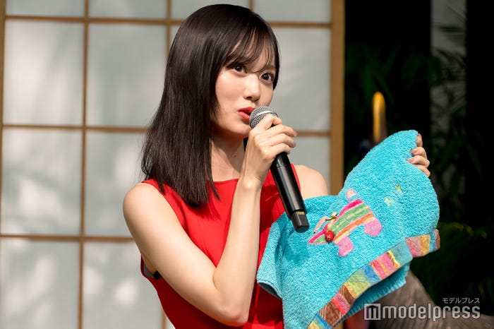 山下美月の思念こもったタオル(C)モデルプレス
