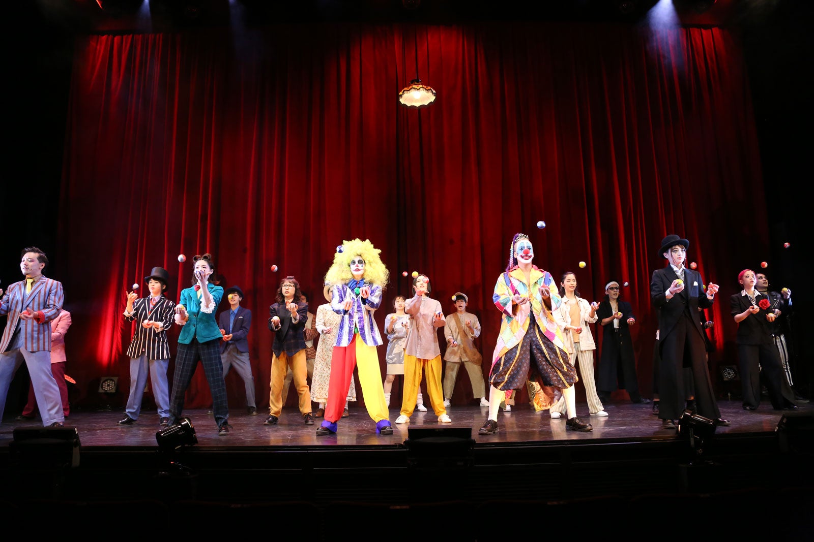 劇団4ドル50セント／第2回本公演「ピエロになりたい」より（提供画像）