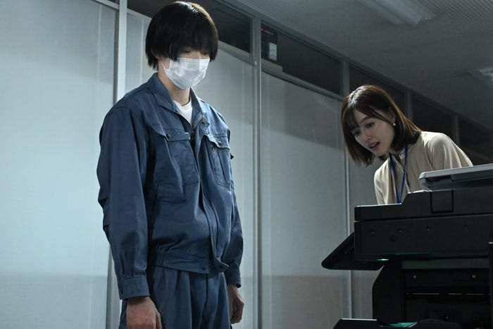 佐藤大樹、久住小春「瓜を破る~一線を越えた、その先には」第1話より(C)TBS