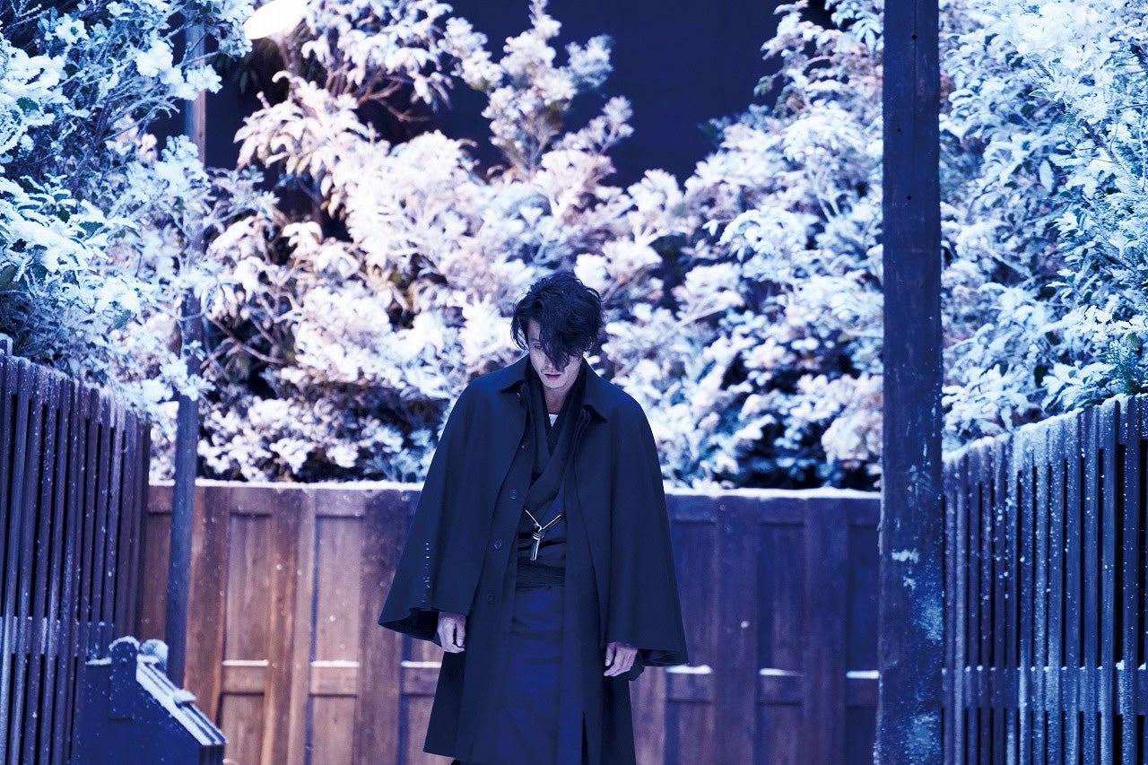 小栗旬（C）2019　『人間失格』製作委員会