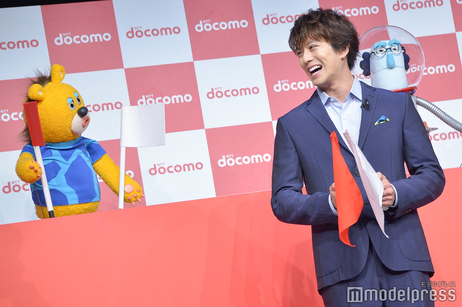 旗揚げゲームに挑む新田真剣佑 （C）モデルプレス