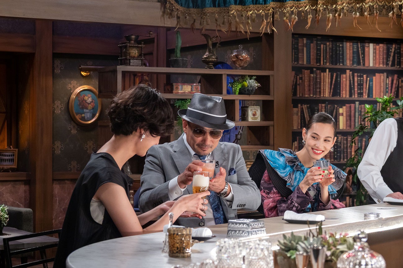 （左から）シシド・カフカ、横山剣、水原希子（C）NHK