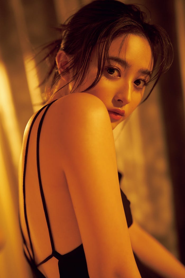 乃木坂46井上和1st写真集(講談社)