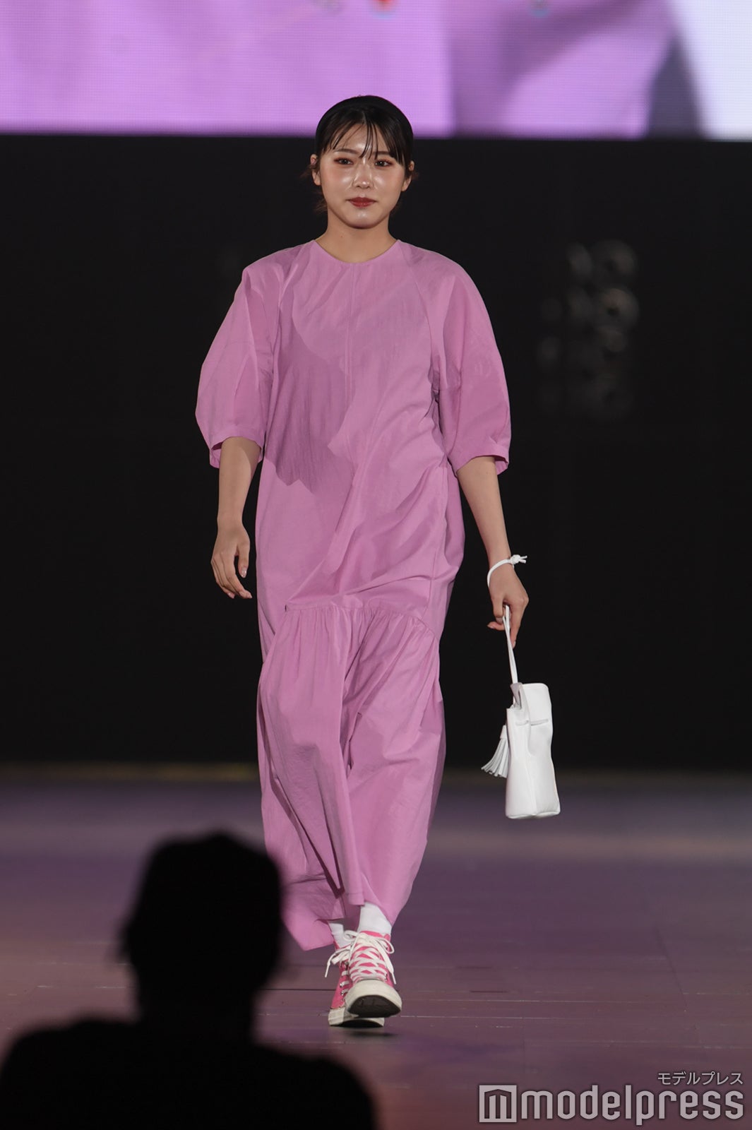 （C）モデルプレス