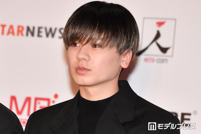 なにわ男子・高橋恭平＆BE:FIRST・MANATOが熱いハグ “プライベートでも交流”2人のコラボに「まなきょへ尊い」「またコラボして」と反響