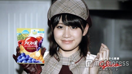 前田敦子／新CM「AKB48 殺人事件FILE‐2」篇より