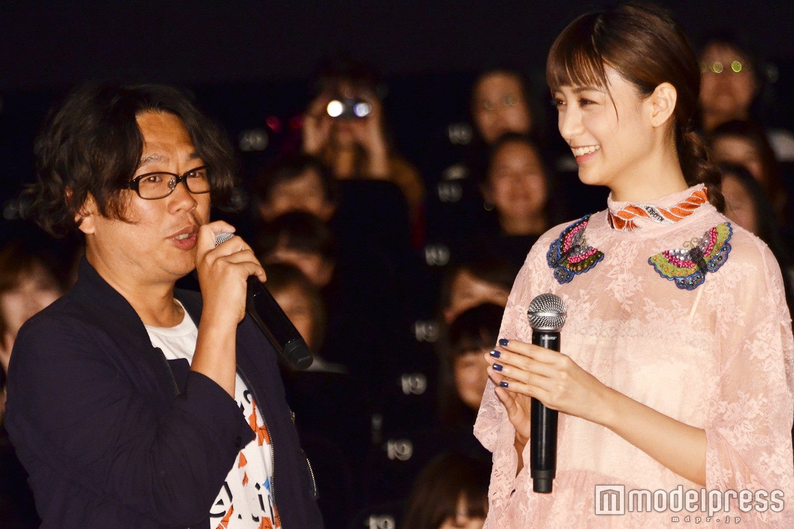 神徳幸治監督、山本美月（C）モデルプレス