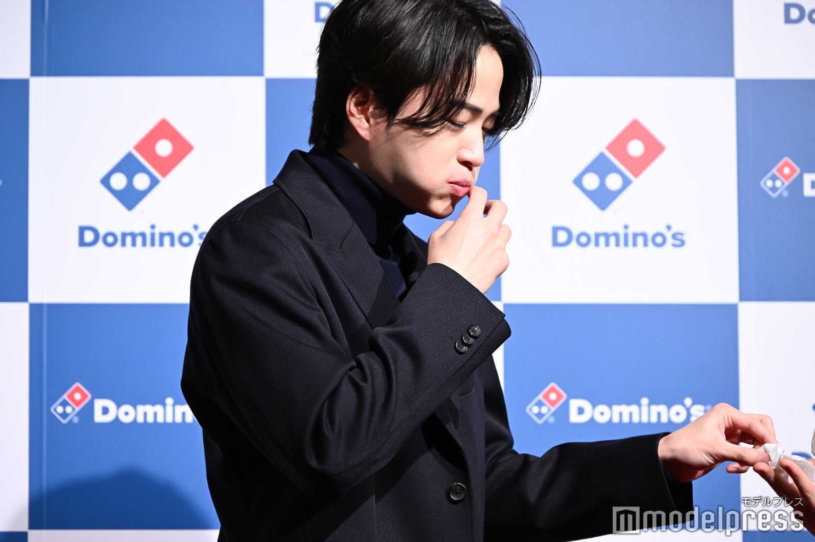 「大人の方々を我慢させるわけにはいかない」と1ピースで我慢していた菊池風磨（C）モデルプレス
