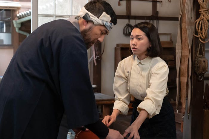 吉原光夫、二階堂ふみ(C)NHK