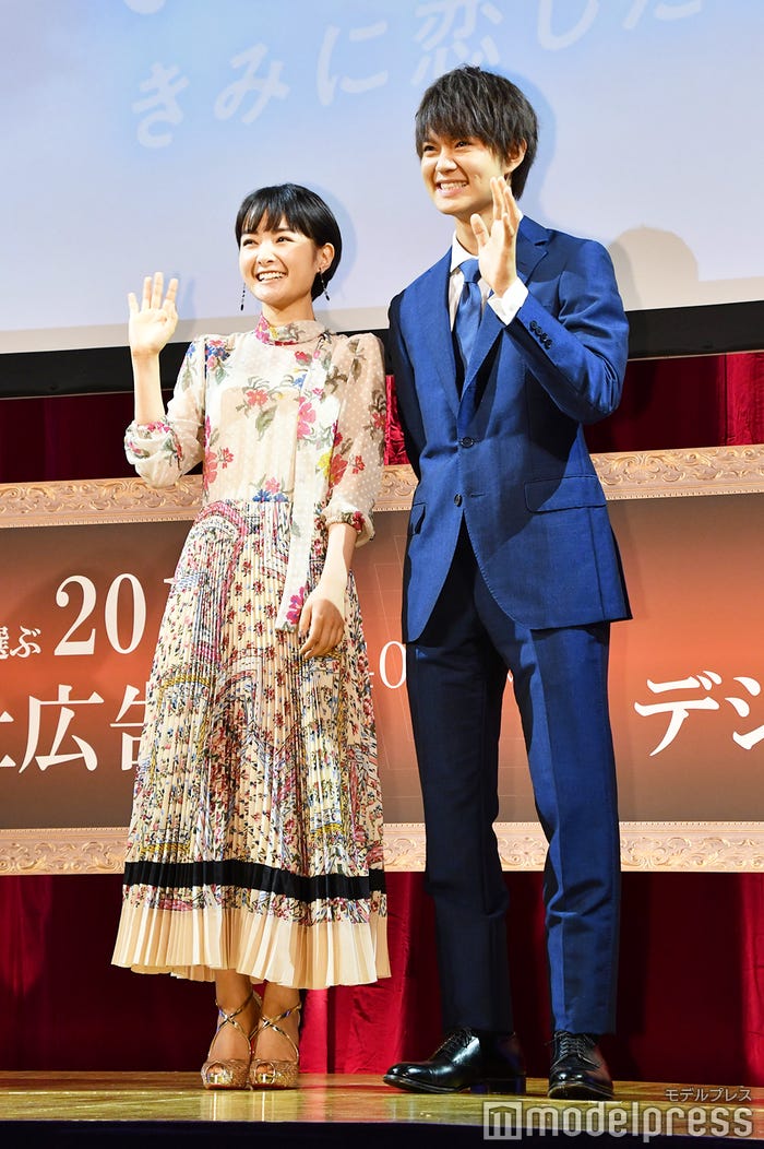 葵わかな、佐野勇斗(C)モデルプレス