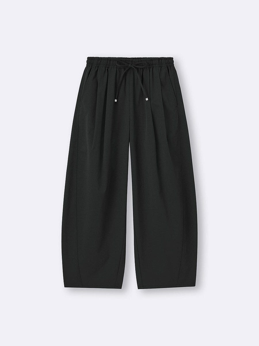 GUのバレルアンクルパンツ