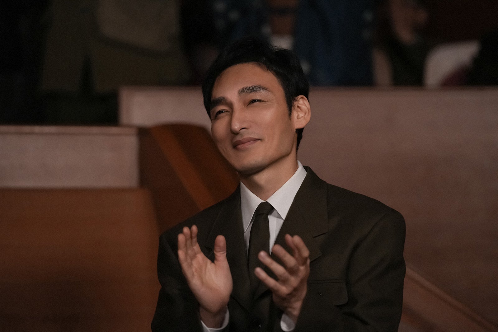 「ブギウギ」羽鳥（草なぎ剛）の安否判明で視聴者涙  演出に注目集まる