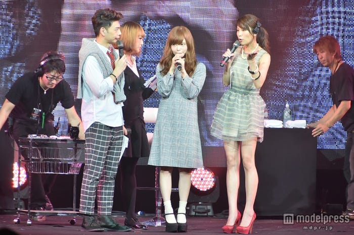 益若つばさ(中)