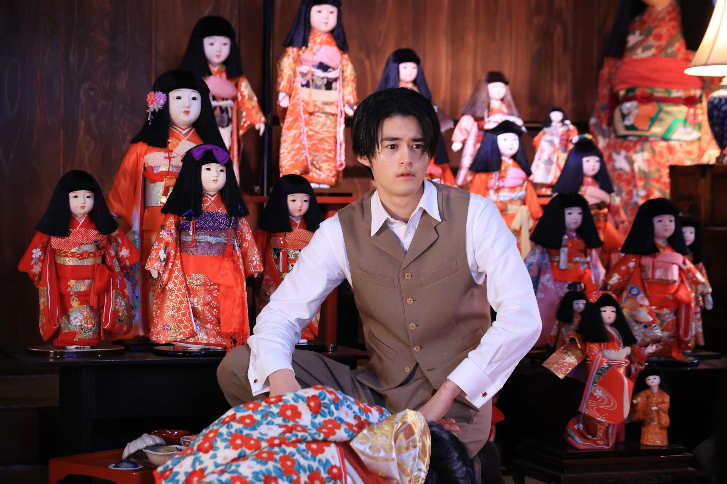 鈴鹿央士「嘘解きレトリック」第5話（C）フジテレビ