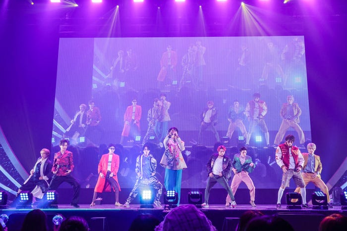 SUPER★DRAGON/撮影:笹森健一、米山三郎、小坂茂雄