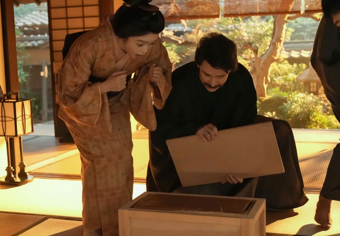 高石あかり、トミー・バストウ「ばけばけ」第90話(C)NHK