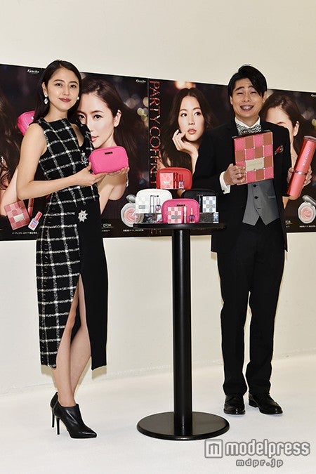 （左から）長澤まさみ、吉村崇