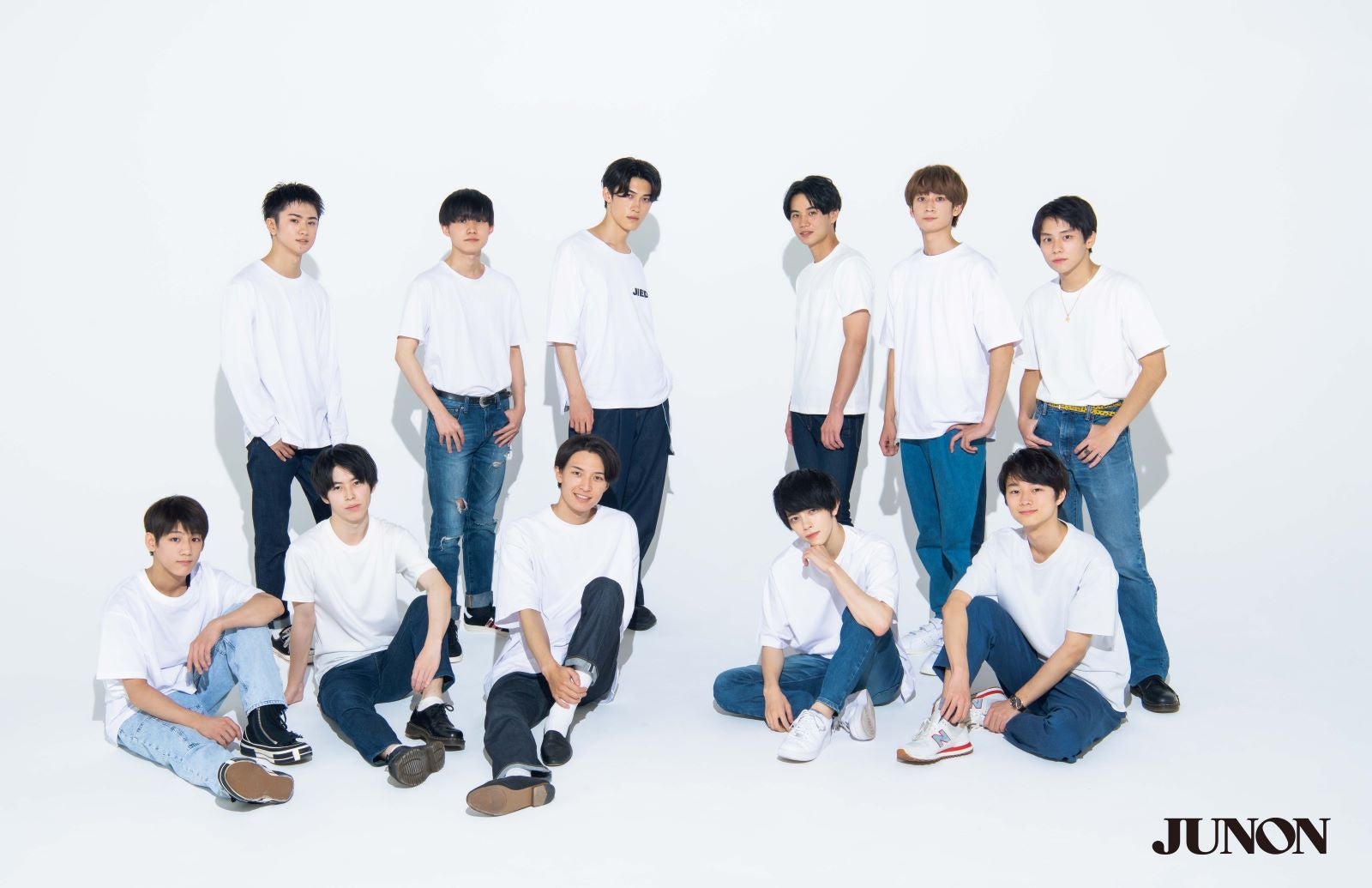 33代ジュノンボーイ11名／撮影：塩野瑛久（画像提供：主婦と生活社）