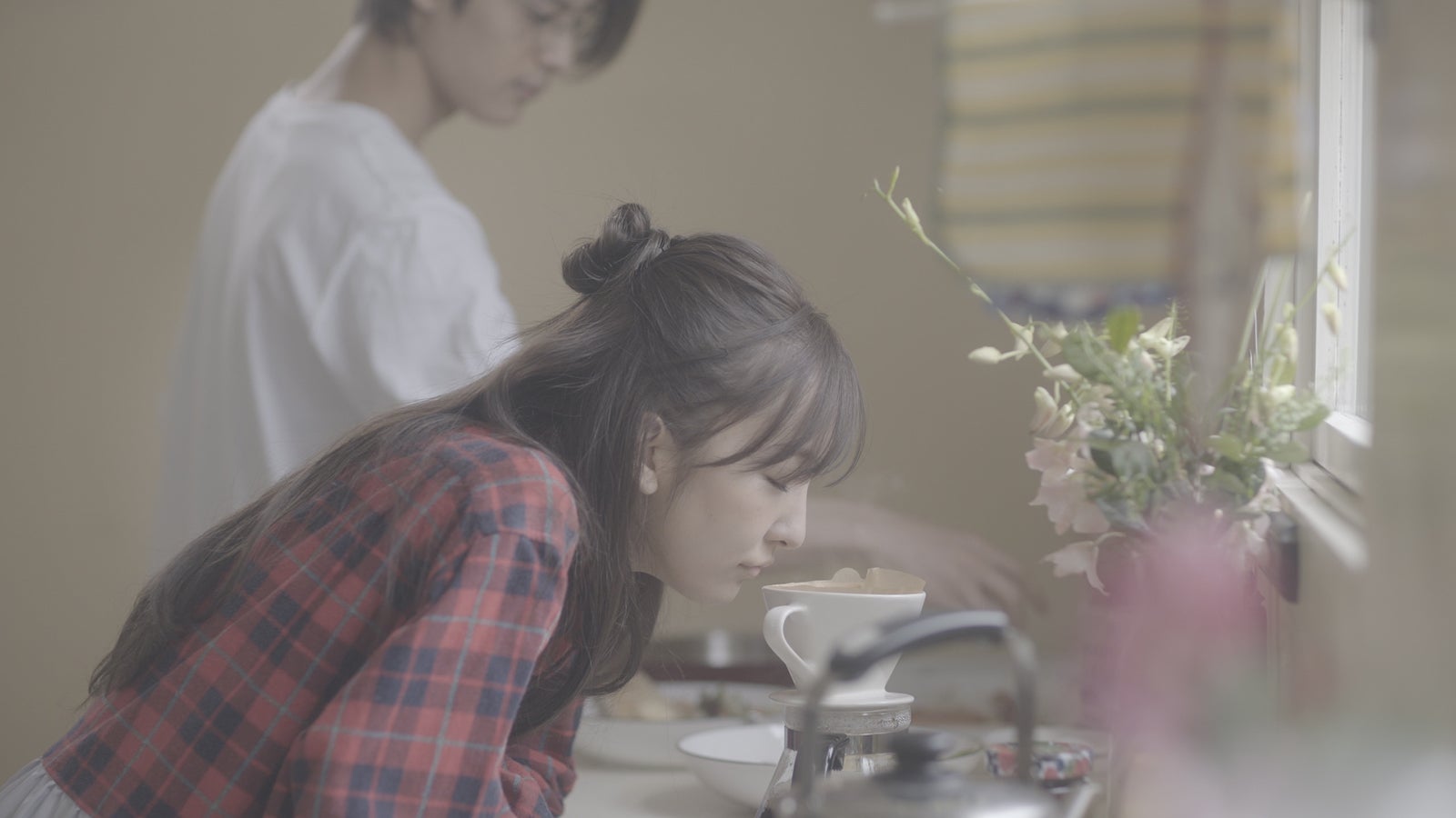 板野友美「すき。ということ」（2月13日発売）MVより（提供画像）