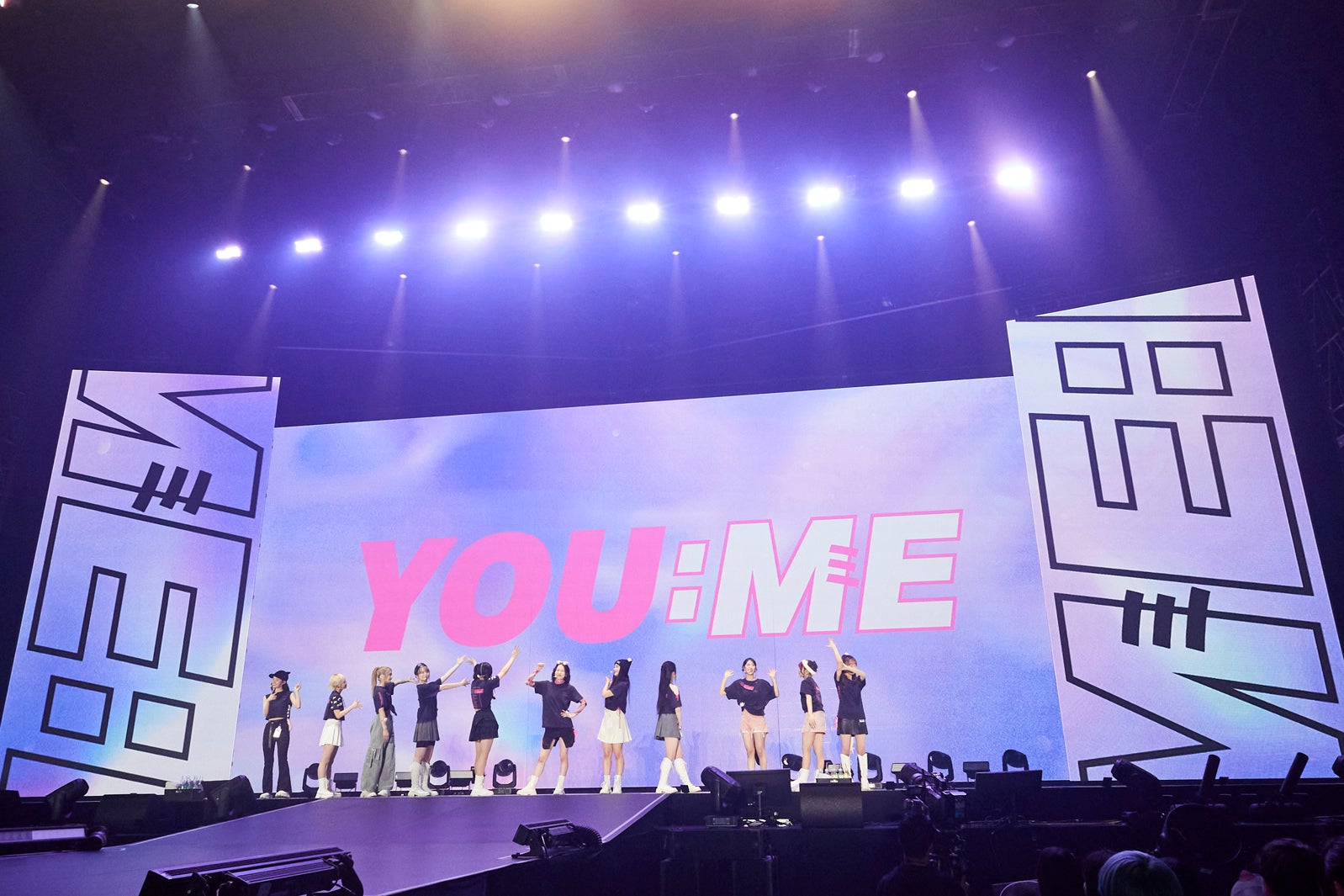 「2024 ME:I LAUNCHING SHOW ME:ICONIC 追加公演」（C）LAPONE GIRLS