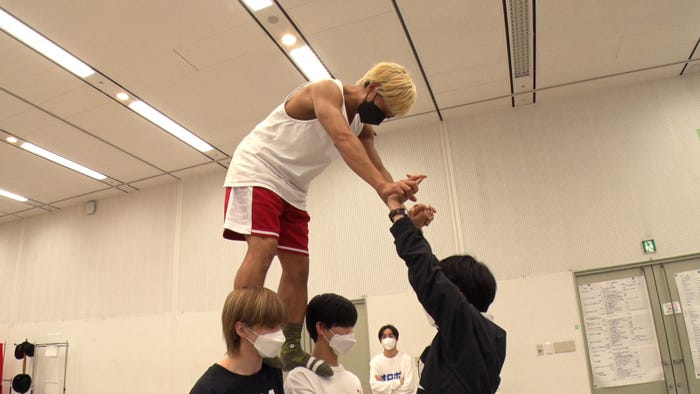 (上段)塚田僚一(下段左から)林蓮音、菅田琳寧(C)フジテレビ