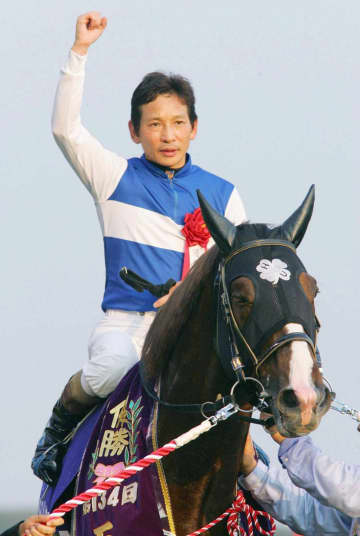 ダイワメジャー死す 06年天皇賞・秋などG1.5勝、老衰25歳 コンビでG1.4勝の安藤勝己元騎手「何だか早い気が」