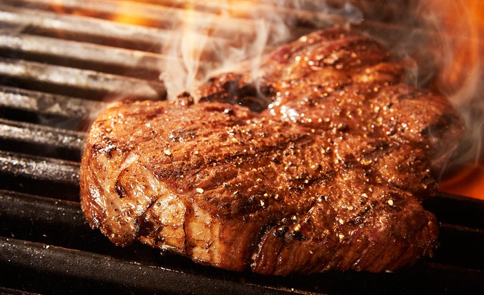 ステーキ店 J S Steak Stand Kamakura 鎌倉に誕生 揚げ焼き ソースが美味しさのカギ 女子旅プレス