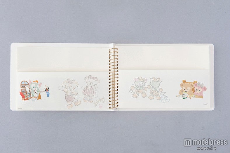 ノート、中デザイン（C）Disney