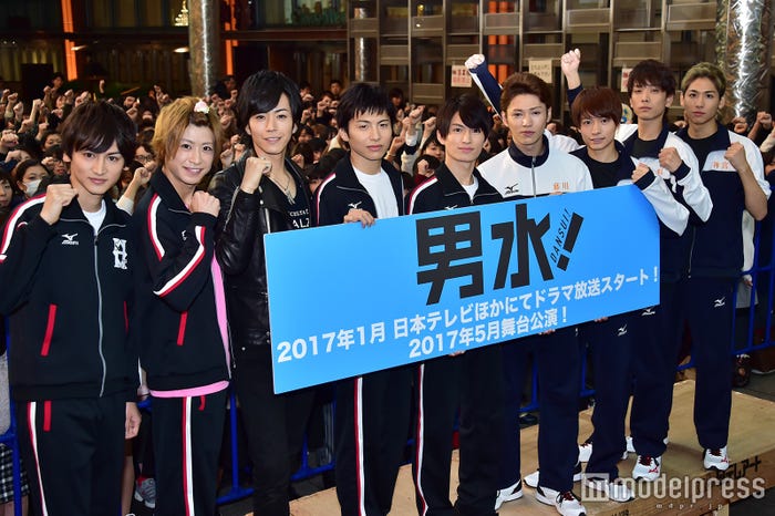 『男水!』プロジェクト壮行会イベント(左から)佐藤永典、赤澤燈、廣瀬智紀、宮崎秋人、松田凌、安西慎太郎、小澤廉、黒羽麻璃央、池岡亮介(C)モデルプレス